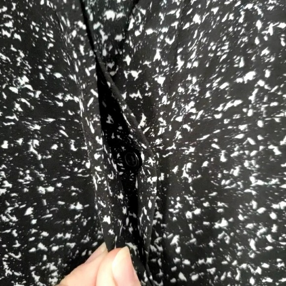 Mossimo Black & White Button Down Sz M - Picture 3 of 8